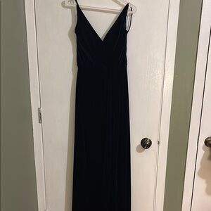 Elegant Dark Blue Velvet Evening Gown